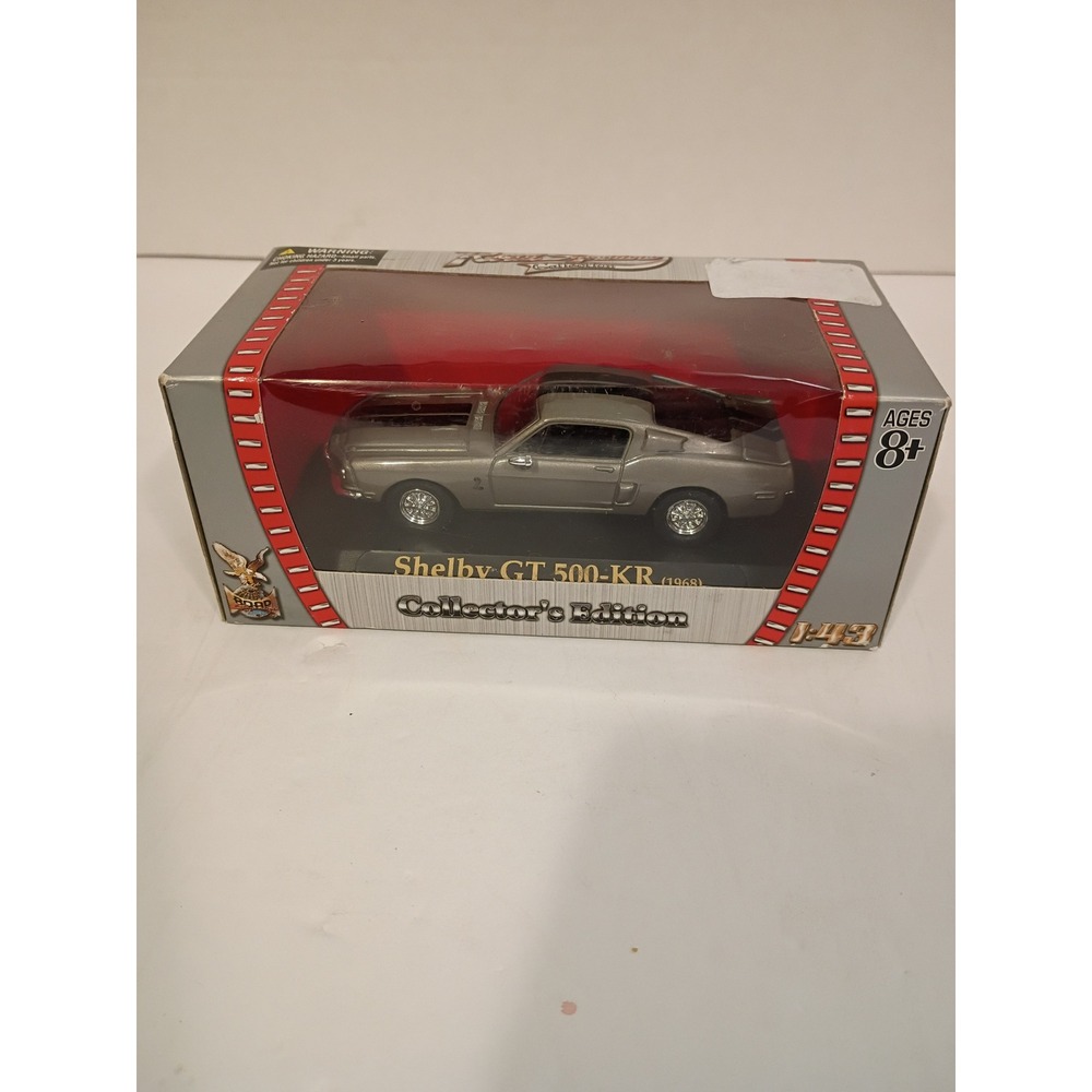 Road Signature 1968 Shelby GT 500-KR DieCast 1:43 Scale Silver Collector Edition